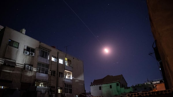 Guerra en la sombra de Israel con Irán se recrudece en un momento de gran división Guerra en la sombra de Israel con Irán se recrudece en un momento de gran división