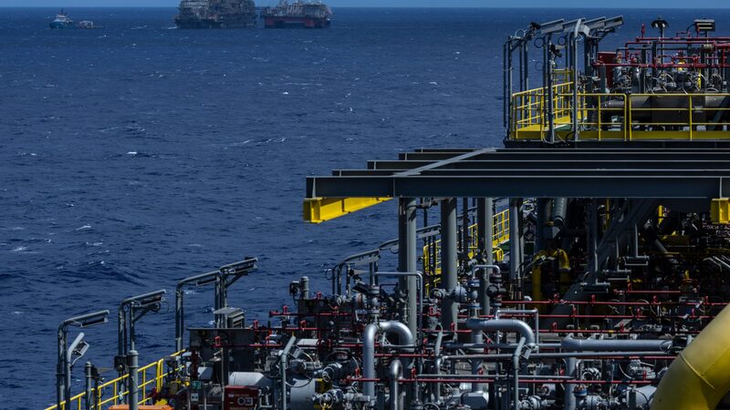 Petrobras activará en diciembre una nueva plataforma en su principal campo petrolero Petrobras activará en diciembre una nueva plataforma en su principal campo petrolero