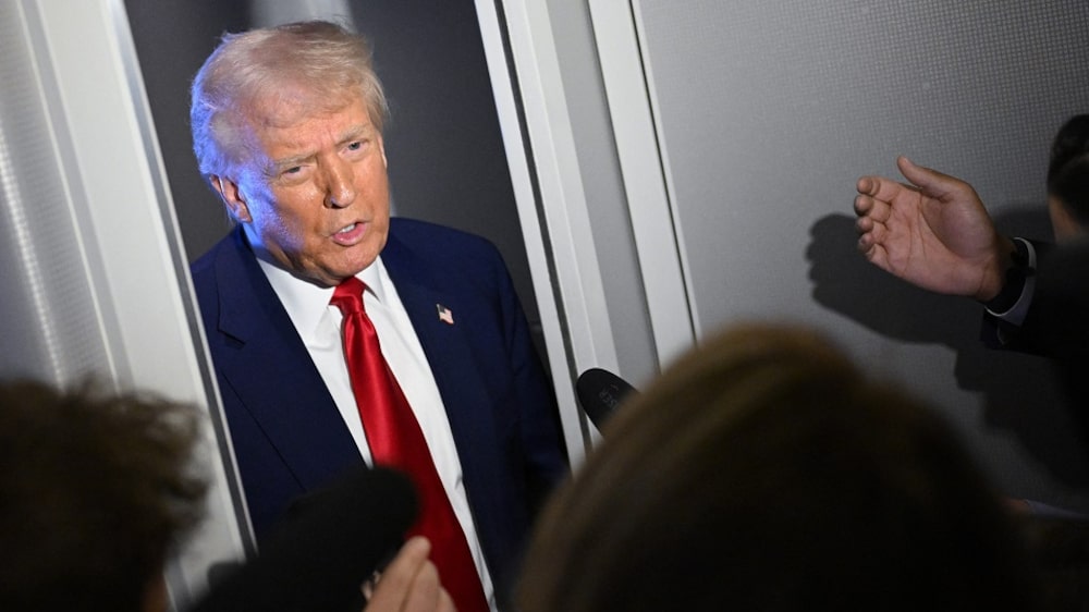 El presidente Donald Trump sugirió que había que "olvidarse de los mercados por un segundo" tras el desplome por su política comercial. El presidente Donald Trump sugirió que había que "olvidarse de los mercados por un segundo" tras el desplome por su política comercial.