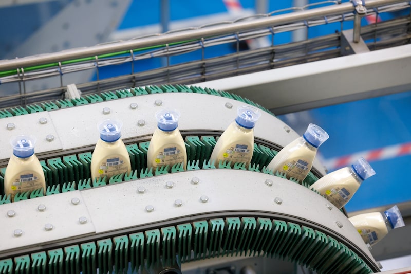 Unilever fusiona su negocio de alimentos con McCormick en acuerdo de US$44.800 millones. Unilever fusiona su negocio de alimentos con McCormick en acuerdo de US$44.800 millones.