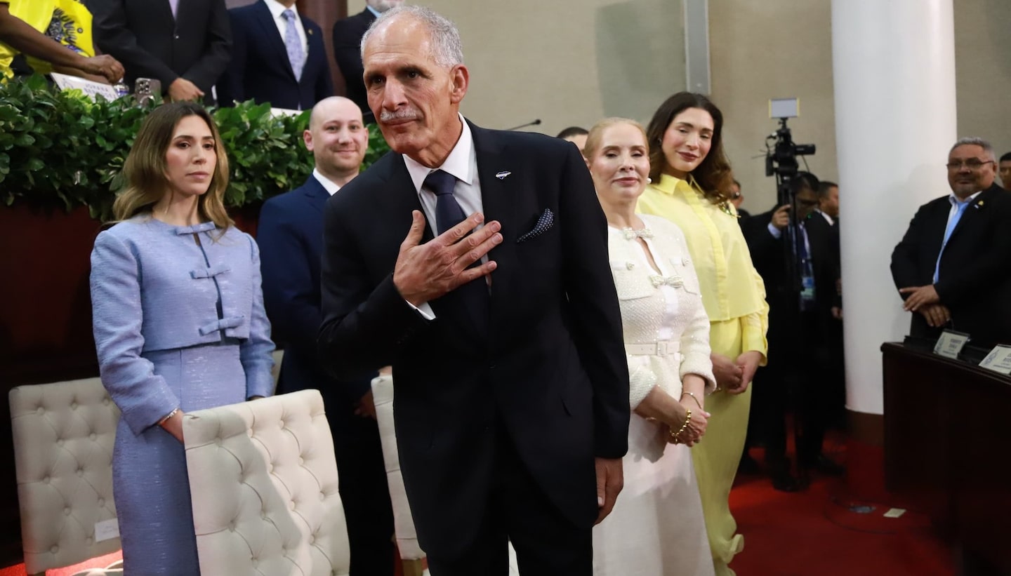 El presidente Nasry Asfura a su llegada al Hemiciclo Legislativo, el 27 de enero de 2025. El presidente Nasry Asfura a su llegada al Hemiciclo Legislativo, el 27 de enero de 2025.