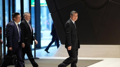Estados Unidos y China inician conversaciones en Nueva York antes de la cumbre entre Trump y Xi Estados Unidos y China inician conversaciones en Nueva York antes de la cumbre entre Trump y Xi