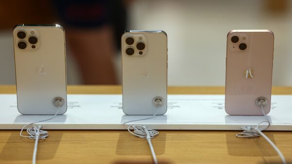 Apple detiene ventas de sus productos en Rusia tras invasión de Ucrania Apple detiene ventas de sus productos en Rusia tras invasión de Ucrania