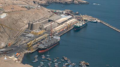 Porto de cobre da BlackRock no Peru terá ampliação de US$ 700 mi para atender à China Porto de cobre da BlackRock no Peru terá ampliação de US$ 700 mi para atender à China