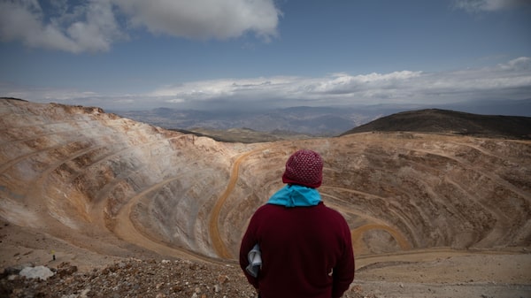 Inversión minera en Perú caerá a su nivel más bajo en ocho años, según estimaciones Inversión minera en Perú caerá a su nivel más bajo en ocho años, según estimaciones