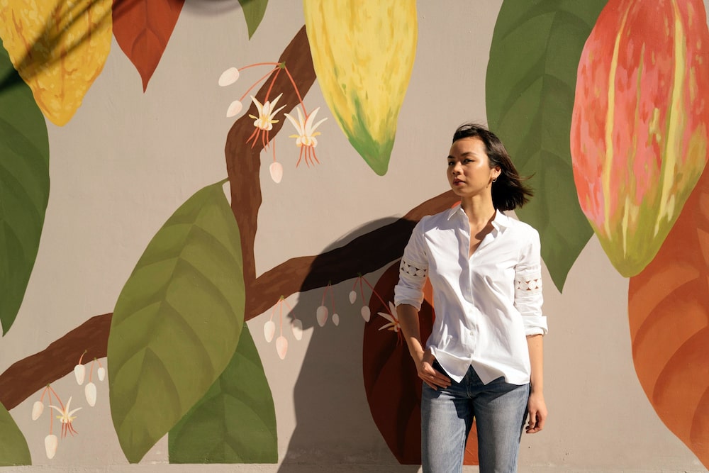 Kely Go, fundadora da Aura Chocolate: empresa passou a diversificar portfólio para contornar descarte de pó de cacau. (Foto: Hannah Reyes Morales/Bloomberg) Kely Go, fundadora da Aura Chocolate: empresa passou a diversificar portfólio para contornar descarte de pó de cacau. (Foto: Hannah Reyes Morales/Bloomberg)