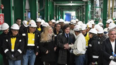 Milei inauguró plantas de litio de Rio Tinto por US$1.400 millones en Catamarca junto al CEO global Milei inauguró plantas de litio de Rio Tinto por US$1.400 millones en Catamarca junto al CEO global