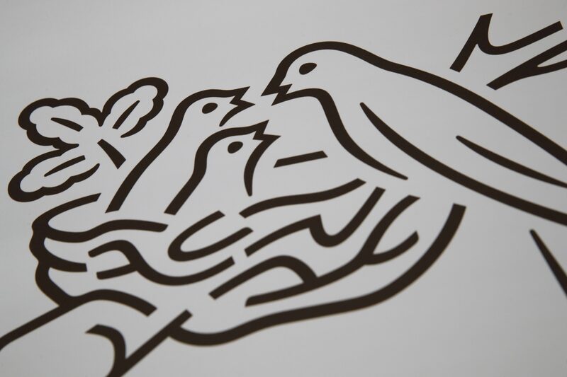 El logo de Nestlé. El logo de Nestlé.