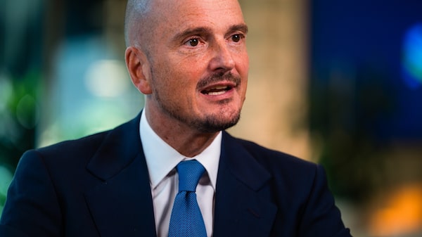 El CFO de StanChart, Diego De Giorgi, renuncia inesperadamente para unirse a Apollo El CFO de StanChart, Diego De Giorgi, renuncia inesperadamente para unirse a Apollo