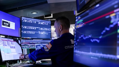 Wall Street repunta impulsado por Microsoft y nuevos datos económicos en Estados Unidos Wall Street repunta impulsado por Microsoft y nuevos datos económicos en Estados Unidos
