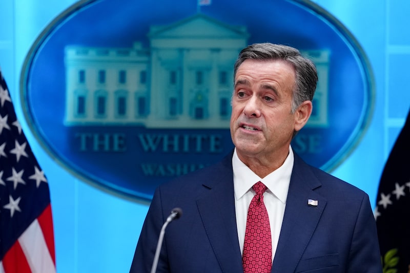John Ratcliffe, diretor da CIA: agência fez cerca de 400 contratações de serviços de tecnologia nos últimos seis meses para concluir acordos de forma mais ágil. John Ratcliffe, diretor da CIA: agência fez cerca de 400 contratações de serviços de tecnologia nos últimos seis meses para concluir acordos de forma mais ágil.