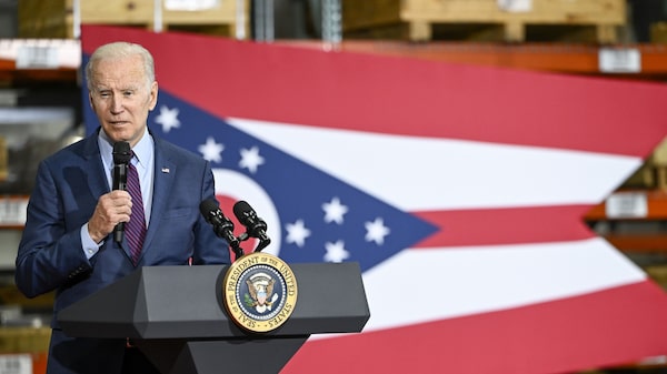 Biden atribuye elevada inflación en EE.UU. a pandemia y guerra en Ucrania Biden atribuye elevada inflación en EE.UU. a pandemia y guerra en Ucrania