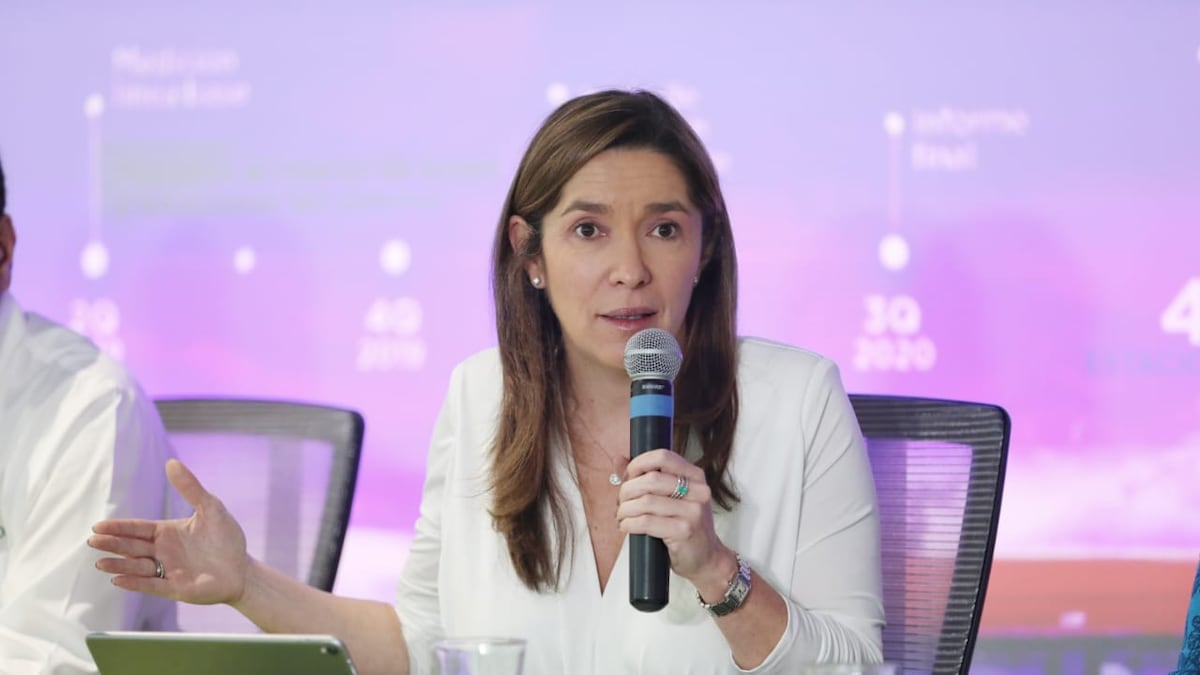 Banquera del Grupo Aval dice que no hay espacio para más impuestos para el sector financiero