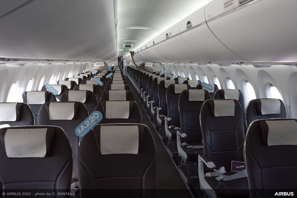 A220-300 interior cabin at FIDAE Airshow Day 4 ©Airbus SAS 2022 Claudio Santana A220-300 interior cabin at FIDAE Airshow Day 4 ©Airbus SAS 2022 Claudio Santana