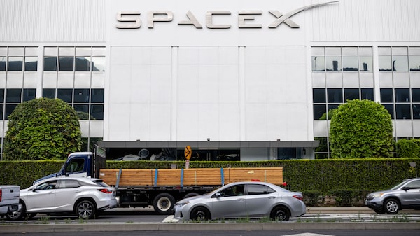 Com IPO, SpaceX entra na batalha pelo controle do mercado de IA de US$ 26,5 trilhões Com IPO, SpaceX entra na batalha pelo controle do mercado de IA de US$ 26,5 trilhões
