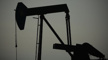 El crudo sube con fuerza tras ataques hutíes contra petroleros saudíes en el Mar Rojo El crudo sube con fuerza tras ataques hutíes contra petroleros saudíes en el Mar Rojo