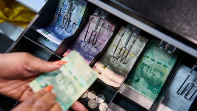 Divisas de mercados emergentes caen por cuarto día ante el alza de rendimientos de bonos del Tesoro Divisas de mercados emergentes caen por cuarto día ante el alza de rendimientos de bonos del Tesoro