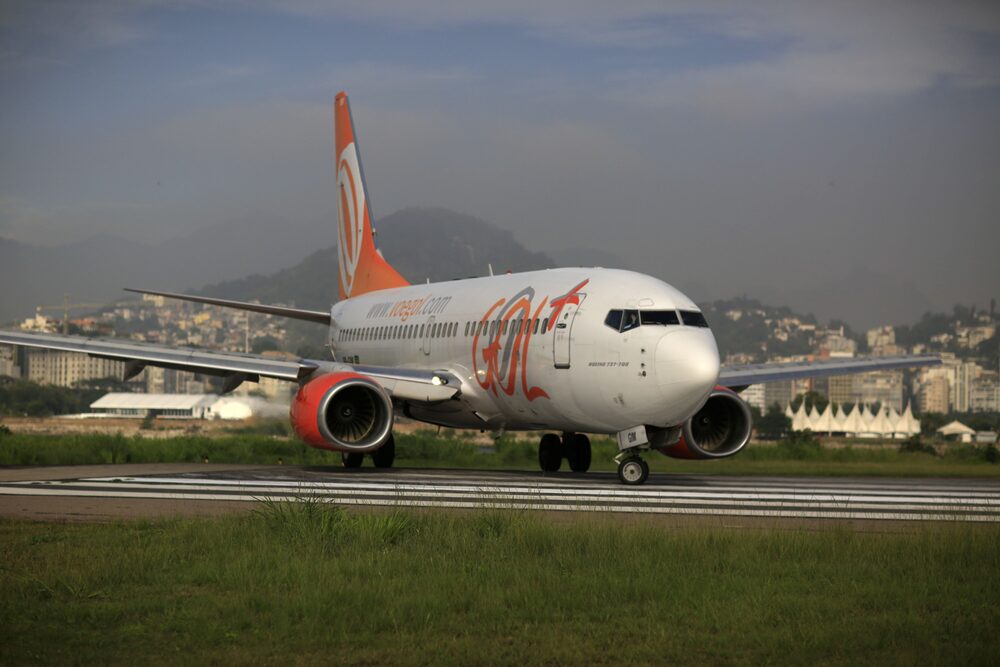 La fortaleza del dólar está golpeando a los tenedores de bonos de las distintas aerolíneas de América Latina. La fortaleza del dólar está golpeando a los tenedores de bonos de las distintas aerolíneas de América Latina.