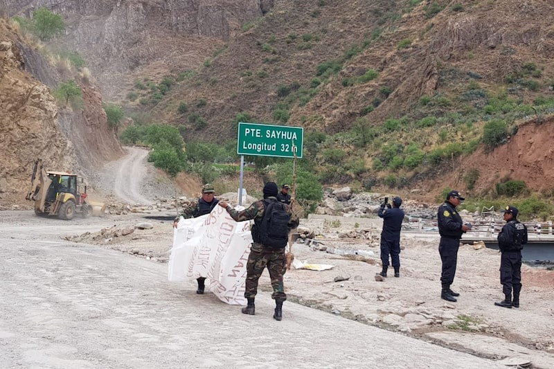 La agitación política en Perú llega hasta las minas de cobre. La agitación política en Perú llega hasta las minas de cobre.