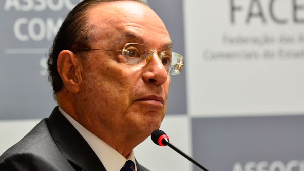 Empresa da família Maluf, Eucatex paga US$ 7,2 milhões para encerrar processos Empresa da família Maluf, Eucatex paga US$ 7,2 milhões para encerrar processos