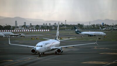 EE.UU. elimina 13 rutas de aerolíneas mexicanas hacia su territorio EE.UU. elimina 13 rutas de aerolíneas mexicanas hacia su territorio