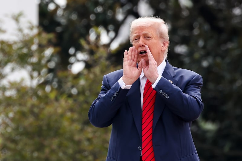 Trump restó importancia a la idea de que estuviera ansioso por reunirse con el presidente chino, Xi Jinping. Trump restó importancia a la idea de que estuviera ansioso por reunirse con el presidente chino, Xi Jinping.