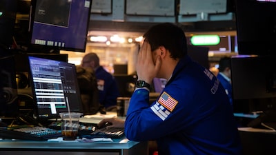 Especuladores del peso mexicano en Chicago recortan posiciones por la apreciación Especuladores del peso mexicano en Chicago recortan posiciones por la apreciación