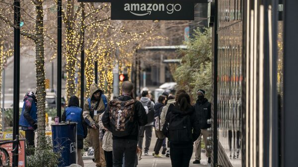 Empresarios de EE.UU. anunciaron más de 100.000 recortes de empleo en enero Empresarios de EE.UU. anunciaron más de 100.000 recortes de empleo en enero