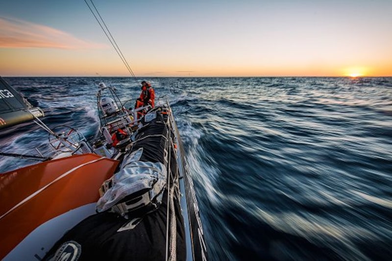 Investidores talvez devam considerar mais oportunidades do "oceano azul" Investidores talvez devam considerar mais oportunidades do "oceano azul"