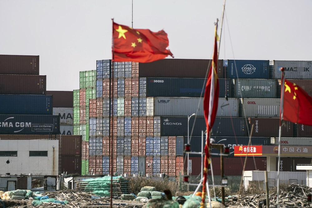 China contraatacó con más aranceles de Estados Unidos intensificando la guerra comercial. China contraatacó con más aranceles de Estados Unidos intensificando la guerra comercial.