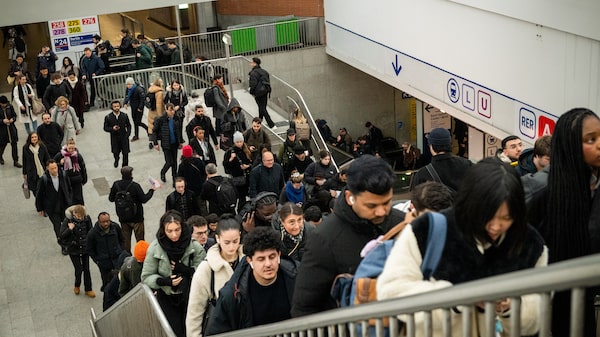 Desempleo en la eurozona cae inesperadamente a un mínimo histórico Desempleo en la eurozona cae inesperadamente a un mínimo histórico