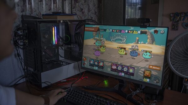 Propietario de Axie Infinity está “comprometido” a reembolsar a jugadores tras hackeo Propietario de Axie Infinity está “comprometido” a reembolsar a jugadores tras hackeo