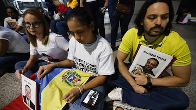 Venezuela aprueba la ley de amnistía, pero excluye a muchos de la oposición Venezuela aprueba la ley de amnistía, pero excluye a muchos de la oposición