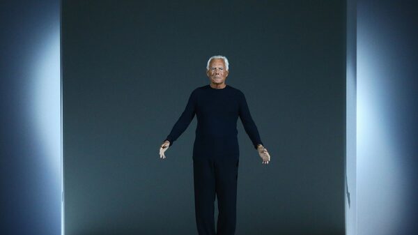 Sucessão na Armani: fusão ou IPO podem estar no horizonte, diz fundador Sucessão na Armani: fusão ou IPO podem estar no horizonte, diz fundador