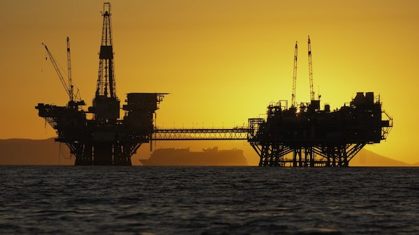 Las tres condiciones históricas para que un shock petrolero hunda la bolsa, según Deutsche Bank Las tres condiciones históricas para que un shock petrolero hunda la bolsa, según Deutsche Bank