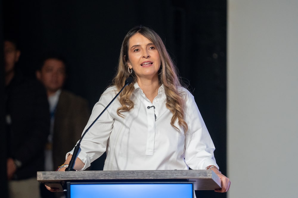 La candidata presidencial colombiana Valencia respalda el fracking para gas La candidata presidencial colombiana Valencia respalda el fracking para gas
