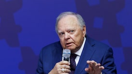 El “rey del fracking” Harold Hamm redobla su apuesta por Vaca Muerta El “rey del fracking” Harold Hamm redobla su apuesta por Vaca Muerta