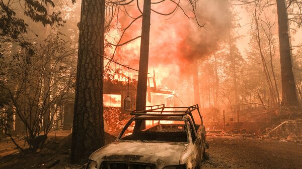 Los incendios forestales de California son cinco veces mayores que antes Los incendios forestales de California son cinco veces mayores que antes