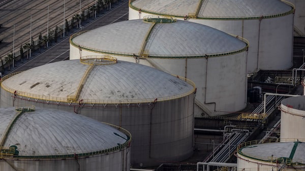 Hutíes anuncian bloqueo marítimo a Arabia Saudita y elevan el riesgo para el petróleo Hutíes anuncian bloqueo marítimo a Arabia Saudita y elevan el riesgo para el petróleo