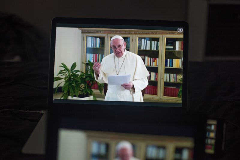 Papa Francisco. El pontífice se dirigió a los principales empresarios argentinos en el Coloquio de Idea. Papa Francisco. El pontífice se dirigió a los principales empresarios argentinos en el Coloquio de Idea.