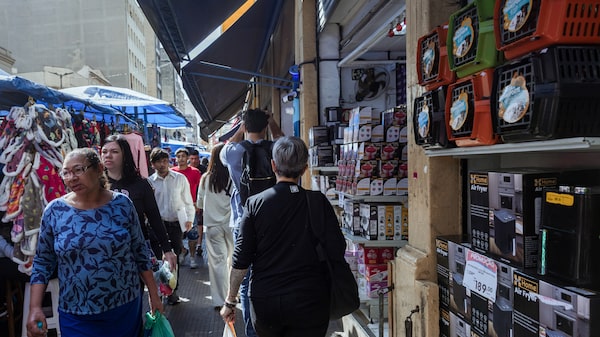 Inflación de Brasil se desacelera más de lo esperado y refuerza apuesta por recorte de tasas Inflación de Brasil se desacelera más de lo esperado y refuerza apuesta por recorte de tasas