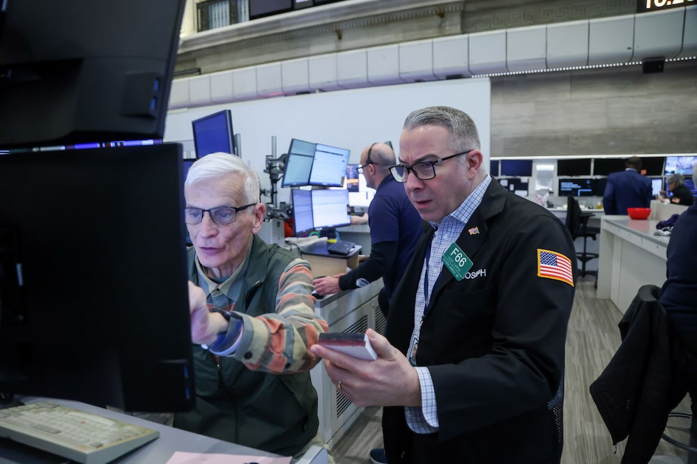 Traders work on the floor of the American Stock Exchange (AMEX) at the New York Stock Exchange (NYSE) in New York, US, on Friday, March 20, 2026. Janus Living Inc., a seniors-focused real estate investment trust, raised $840 million in its initial public offering after increasing the size of the deal and pricing the shares at the top of the marketed range. Photographer: Michael Nagle/Bloomberg Traders work on the floor of the American Stock Exchange (AMEX) at the New York Stock Exchange (NYSE) in New York, US, on Friday, March 20, 2026. Janus Living Inc., a seniors-focused real estate investment trust, raised $840 million in its initial public offering after increasing the size of the deal and pricing the shares at the top of the marketed range. Photographer: Michael Nagle/Bloomberg
