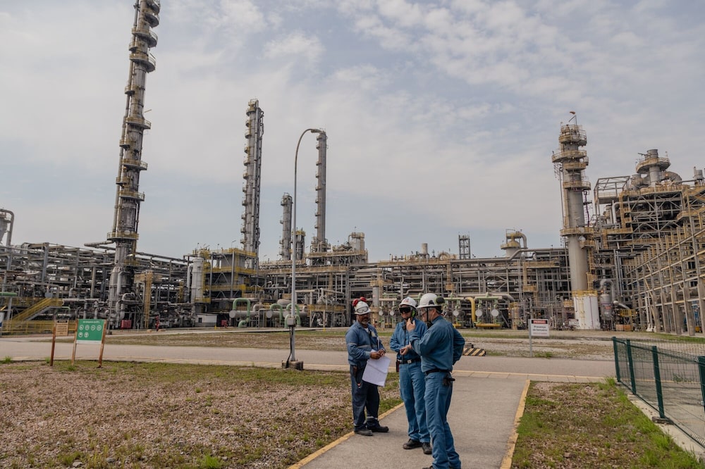 Trabajadores en una planta petroquímica de Braskem en Brasil. Fotógrafa: María Magdalena Arrellaga/Bloomberg Trabajadores en una planta petroquímica de Braskem en Brasil. Fotógrafa: María Magdalena Arrellaga/Bloomberg