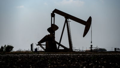 El petróleo cae mientras la diplomacia reduce temores de una escalada de la guerra con Irán El petróleo cae mientras la diplomacia reduce temores de una escalada de la guerra con Irán