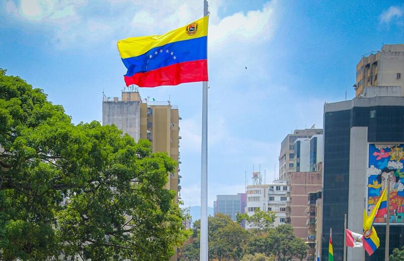 Bandera de Venezuela ondea en Caracas el 18 de marzo de 2025. Bandera de Venezuela ondea en Caracas el 18 de marzo de 2025.