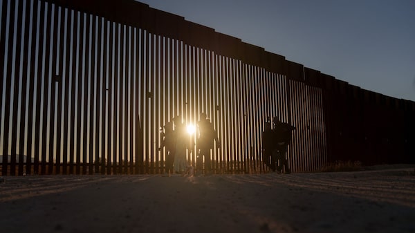 Trump anuncia plan radical contra la inmigración y revisión de beneficios a no ciudadanos Trump anuncia plan radical contra la inmigración y revisión de beneficios a no ciudadanos