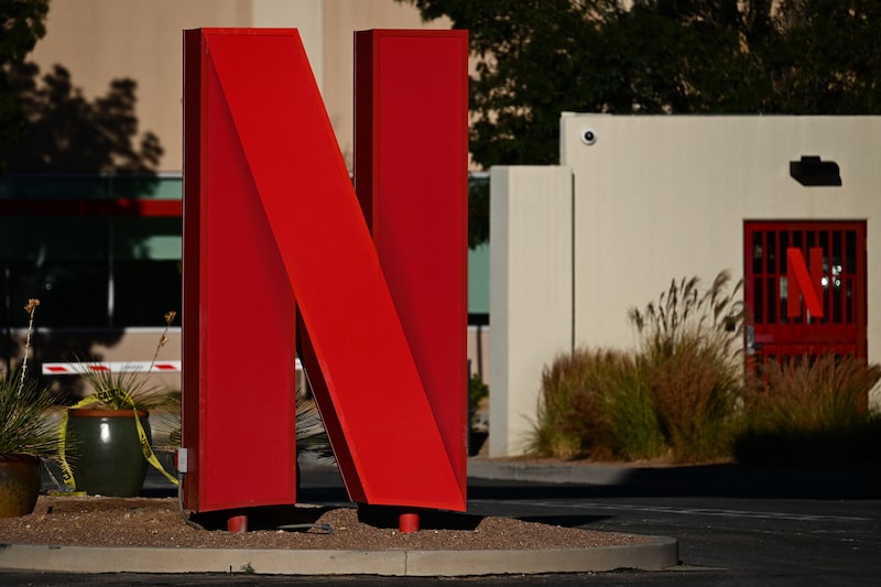 Netflix Buying Back $25 Billion in Stock After Share Decline Netflix Buying Back $25 Billion in Stock After Share Decline