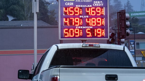 Petróleo, tasas y dólar: cómo la guerra con Irán complica la agenda económica de Trump Petróleo, tasas y dólar: cómo la guerra con Irán complica la agenda económica de Trump