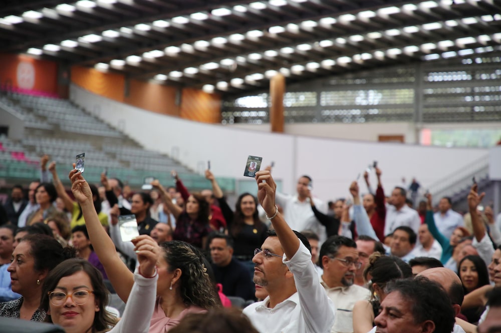 Diputados sesionan en sede alterna Sala de Armas en Ciudad de México, sobre la reforma judicial de AMLO. Diputados sesionan en sede alterna Sala de Armas en Ciudad de México, sobre la reforma judicial de AMLO.