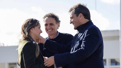 Malena Galmarini, Mayans y Espinola: ¿Quiénes y cuánto dinero aportan a la campaña de Massa? Malena Galmarini, Mayans y Espinola: ¿Quiénes y cuánto dinero aportan a la campaña de Massa?